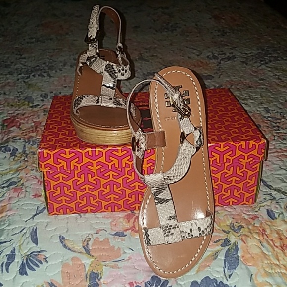 Tory Burch Sandals - Picture 1 of 5